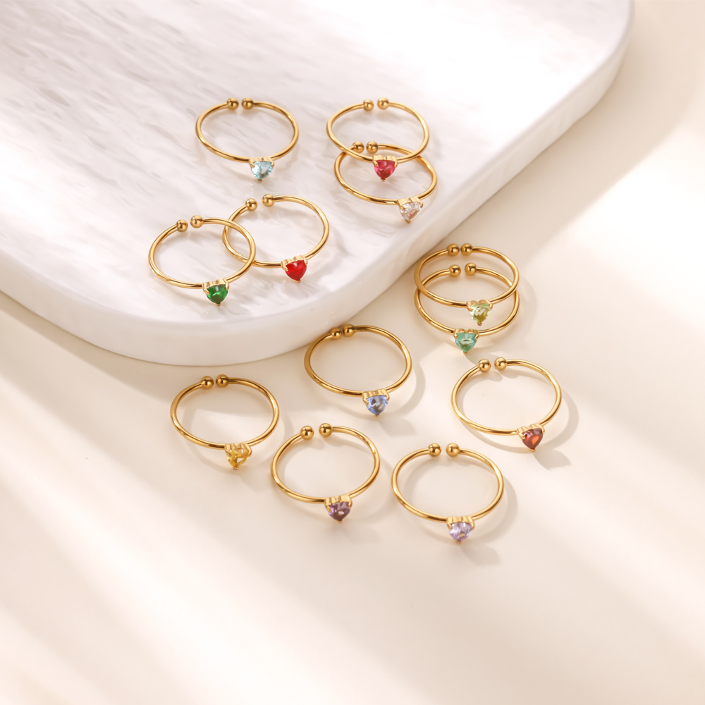 12 Anelli a forma di cuore con - Birthstone Ring Set recensione e prezzo