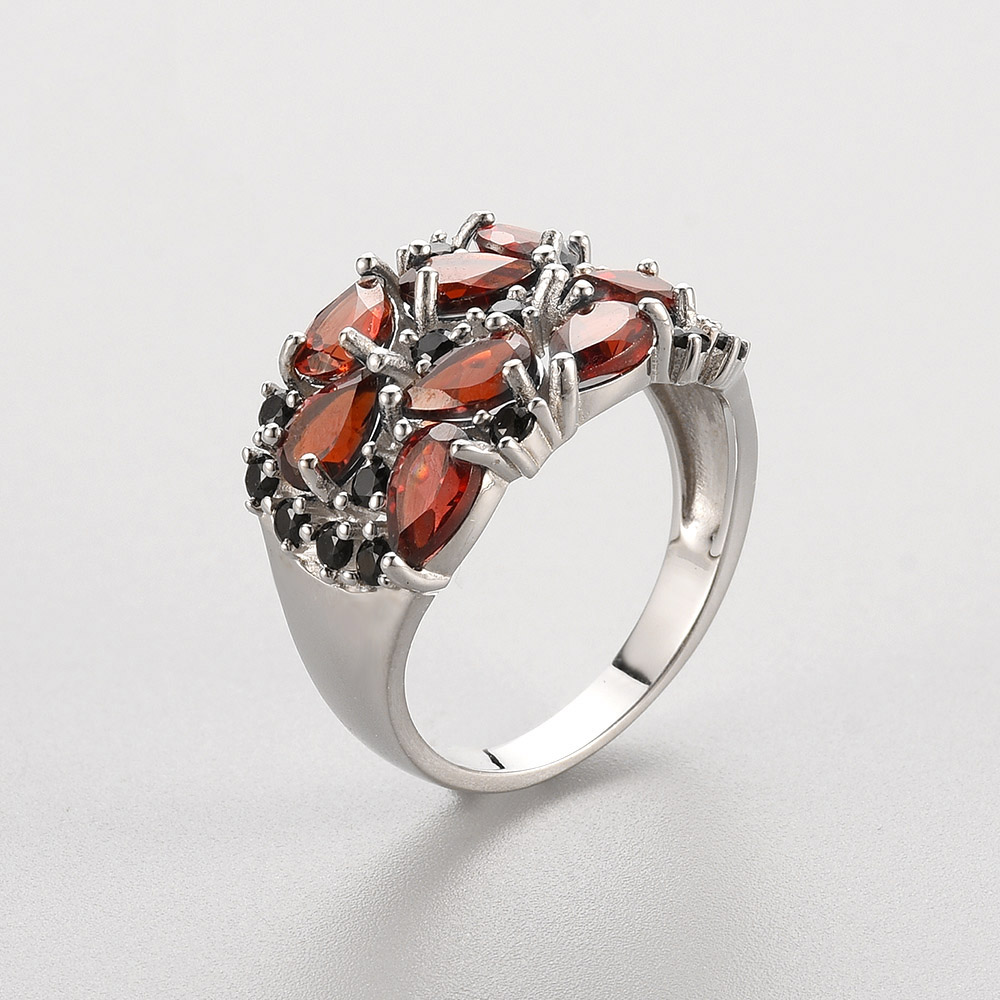 Anello con granato naturale da - Birthstone Ring Set recensione e prezzo