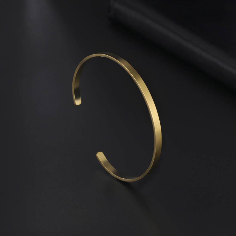 Bracciale con nome Bracciale p - Rose Gold Bracelet recensione e prezzo