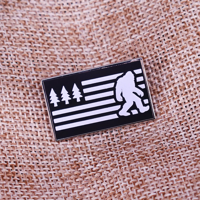 Bandiera americana Bigfoot PNW - Pacific Jewelry & Watches Los Angeles recensione e prezzo